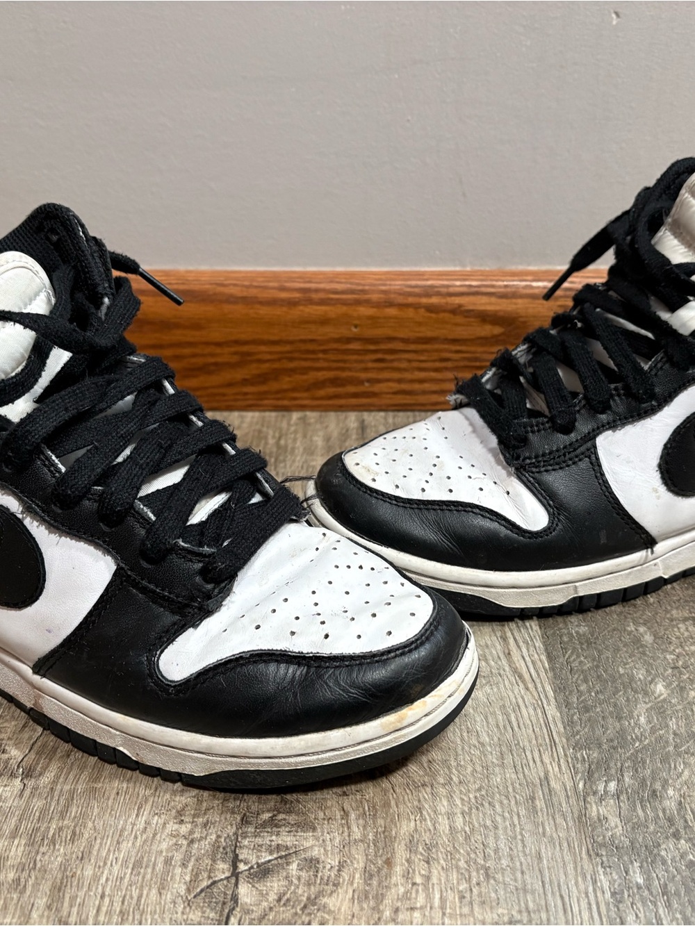 Nike Black and White Athletic Sneakers